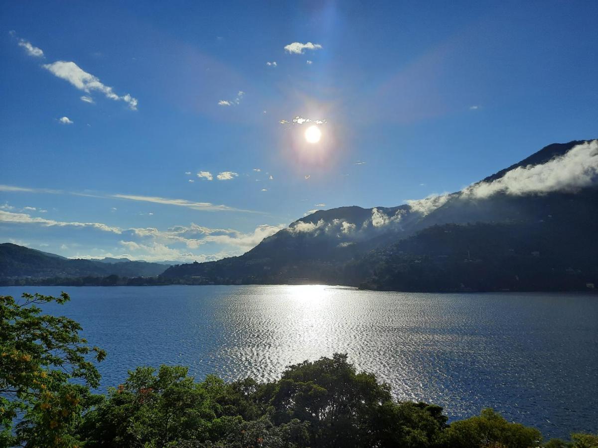 An Armchair On The Lake 布里维奥 外观 照片